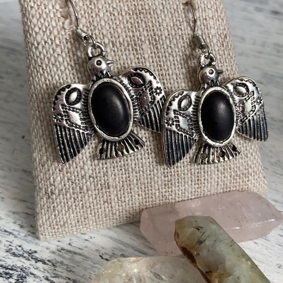 Eagle Black Stone Earrings - Picture 2 of 2
